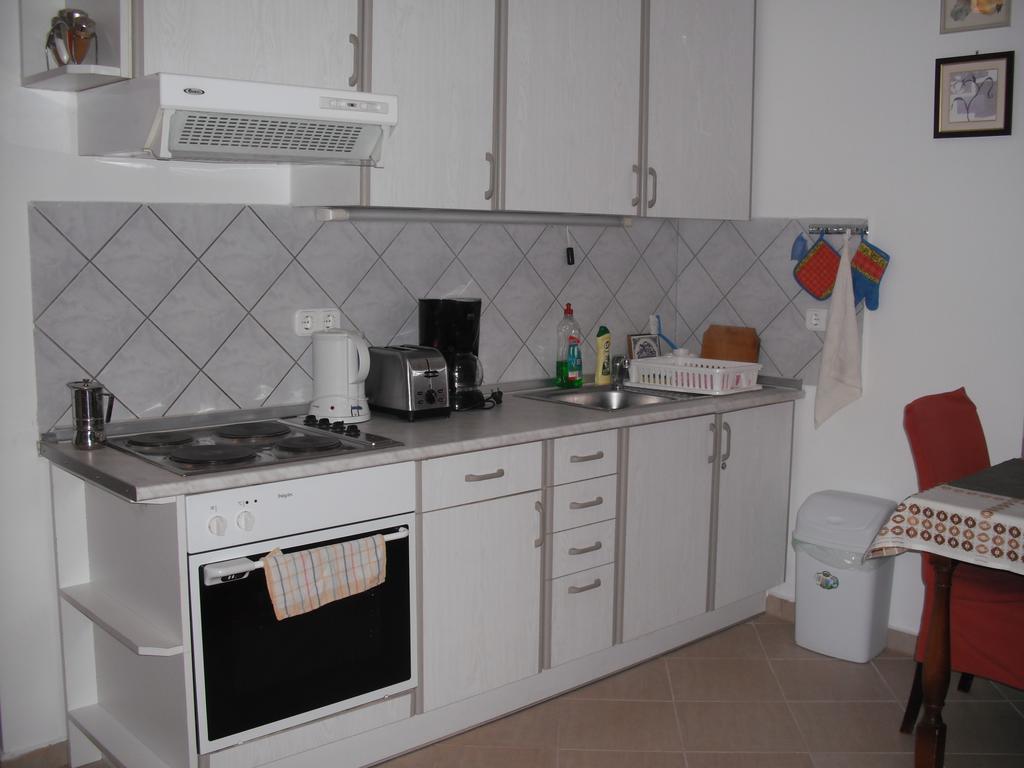 Aba Es Andrea Apartmanok Sárvár Buitenkant foto